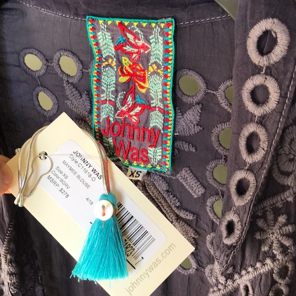 Johnny Was Maymee Blouse / XS - fits to a size Sm. / NWT - Picture 13 of 16